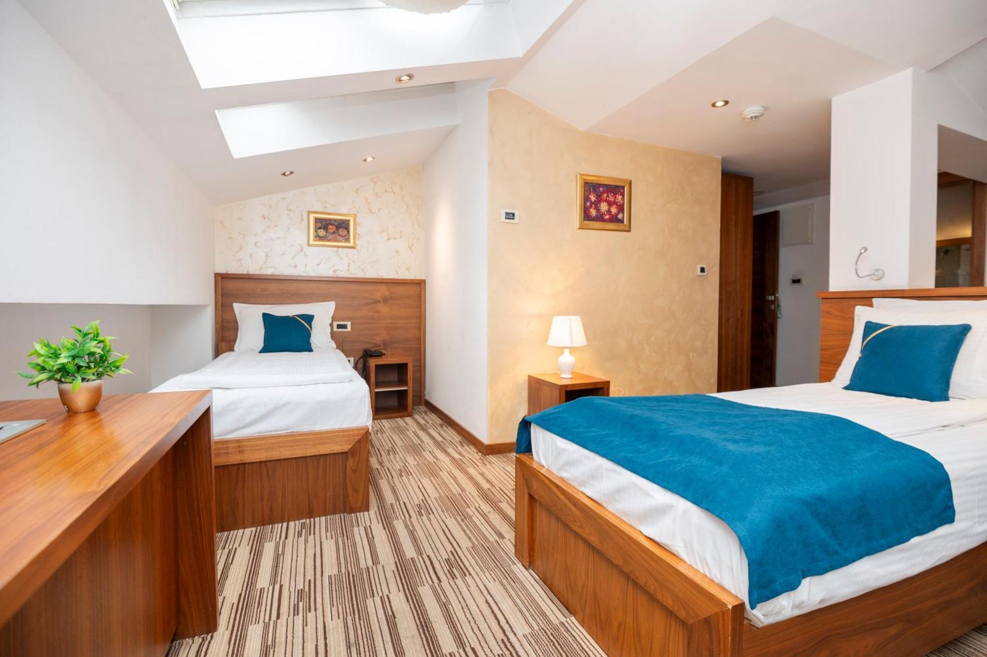 Hotel Bistrik City Center Sarajevo Ngoại thất bức ảnh